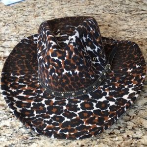 Cowboy hat -Cheetah Belt around hat!